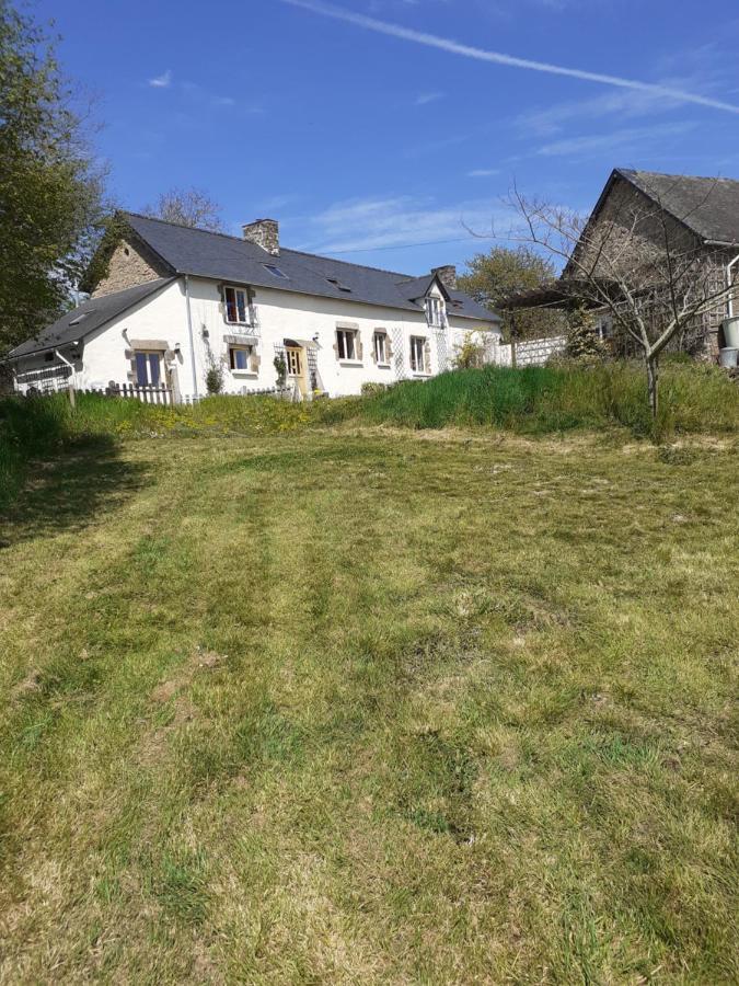 Private Farmhouse For Six In The Countryside Saint-Pierre-sur-Orthe ภายนอก รูปภาพ